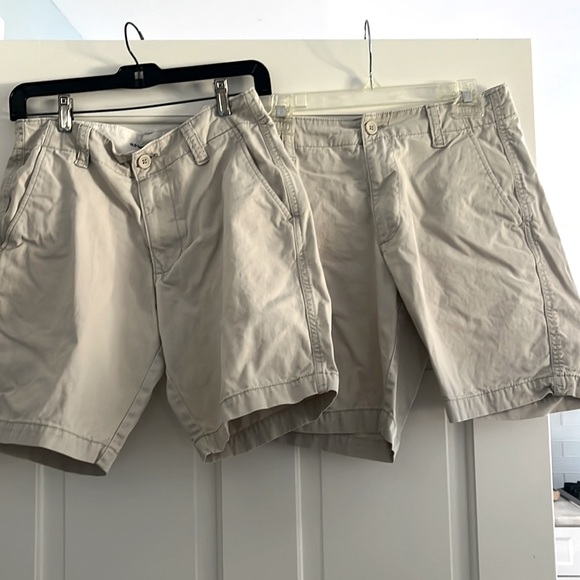 Men’s Twill khaki Shorts - Picture 2 of 6